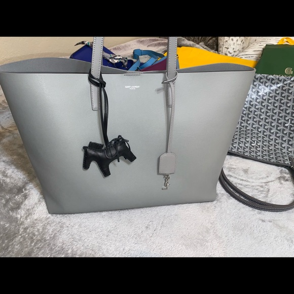 HP🎉NWT Saint Laurent east west shopping tote - Picture 7 of 16